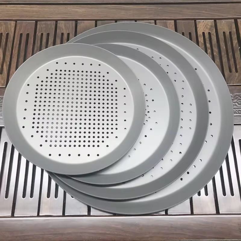 Perforated pizza trays